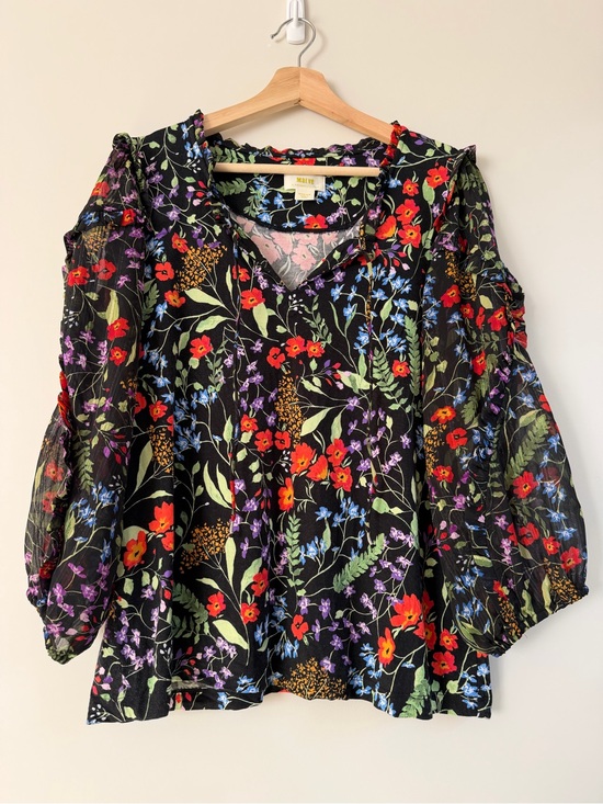 Anthropologie Tops - Anthropologie Black Floral Puff Sleeve Peasant Blouse Size M